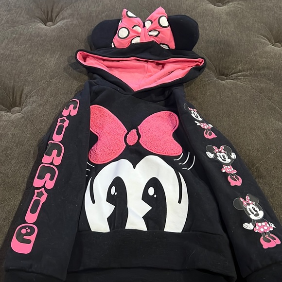 Disney Other - Disney Minnie Mouse sweatshirt with ears and bow size 3